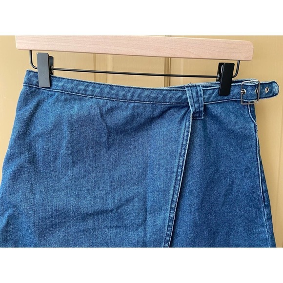 Miami Denim Skirt Women's Size Medium - Picture 2 of 5